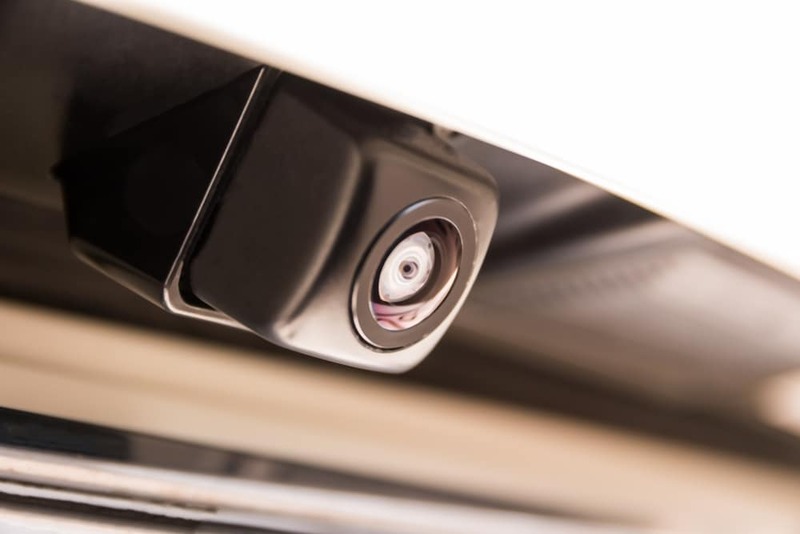 Camera lùi ô tô